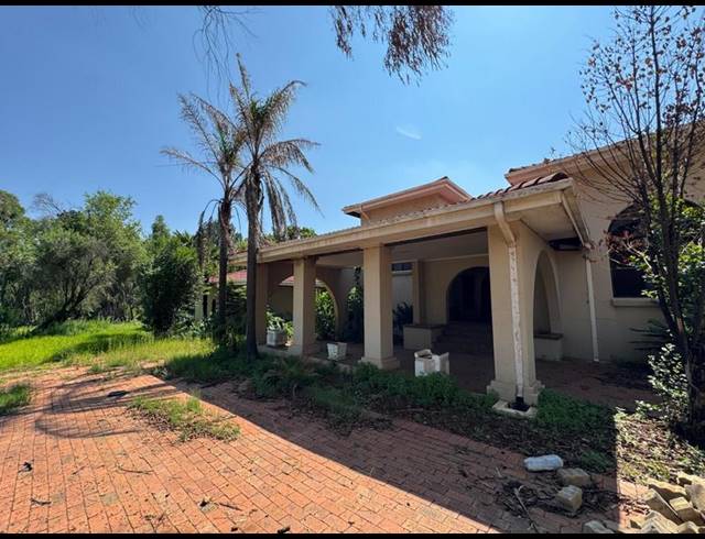 FARM FOR SALE IN GLEN MARAIS